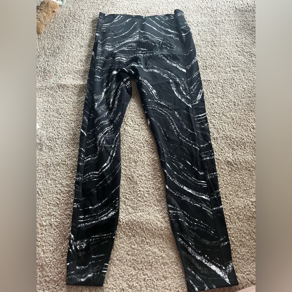 PINK Victoria’s Secret leggings